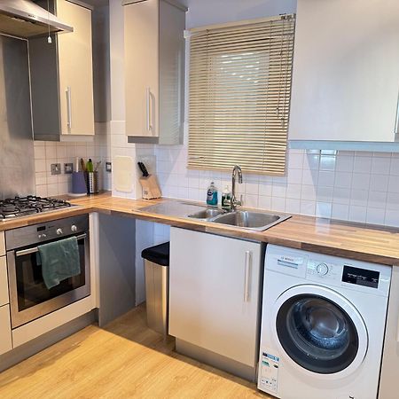 London Luxury Holiday Home B Екстер'єр фото